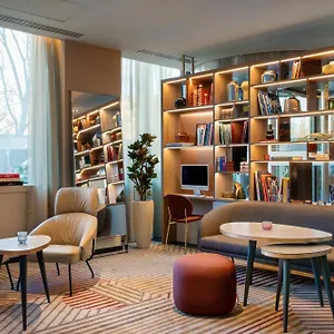 Ac Porte Maillot By Marriott 4* París