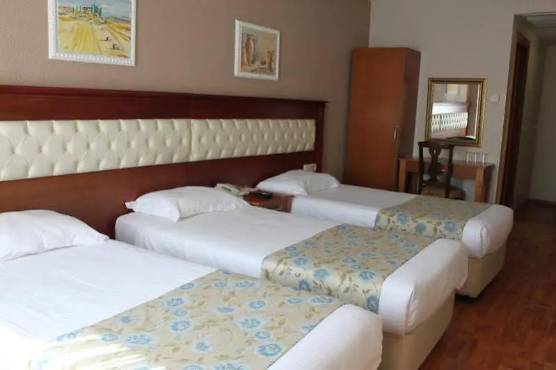 Asur Hotel Стамбул